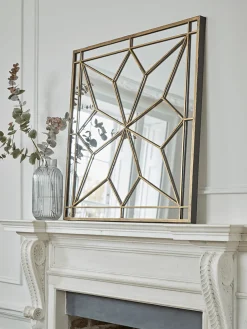Alba Mirror
