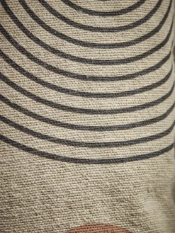 Alm Cushion