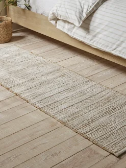 Andaz Runner