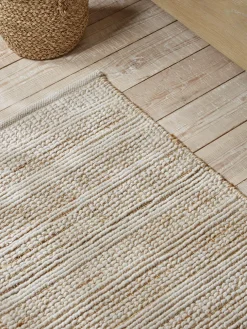 Andaz Runner