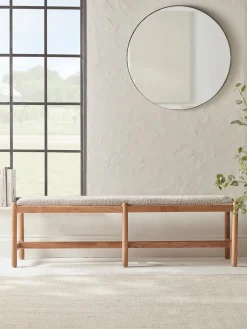 Apia Bench