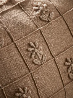 Auricula Cushion