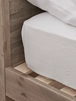 Bay Bed