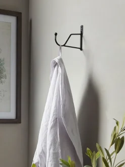 Black Metal Wall Hook