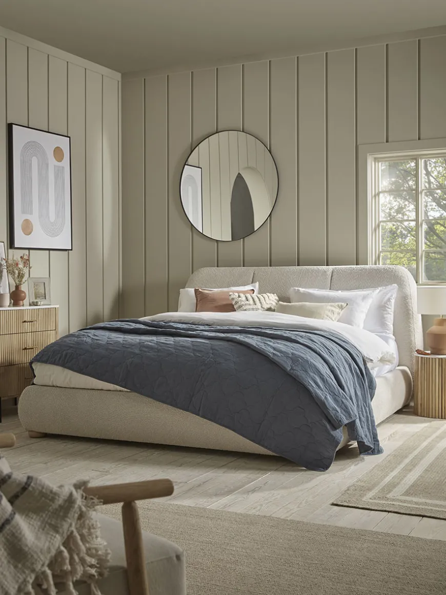 Boucle Bed