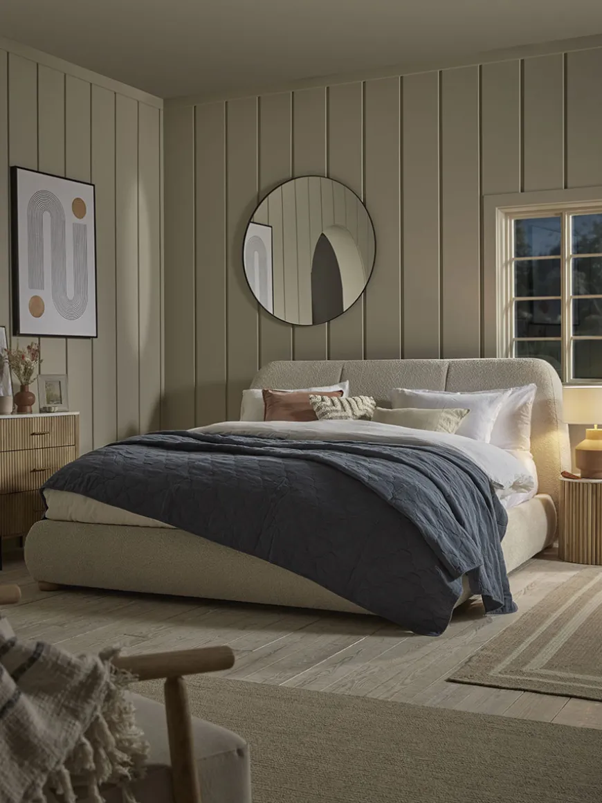 Boucle Bed