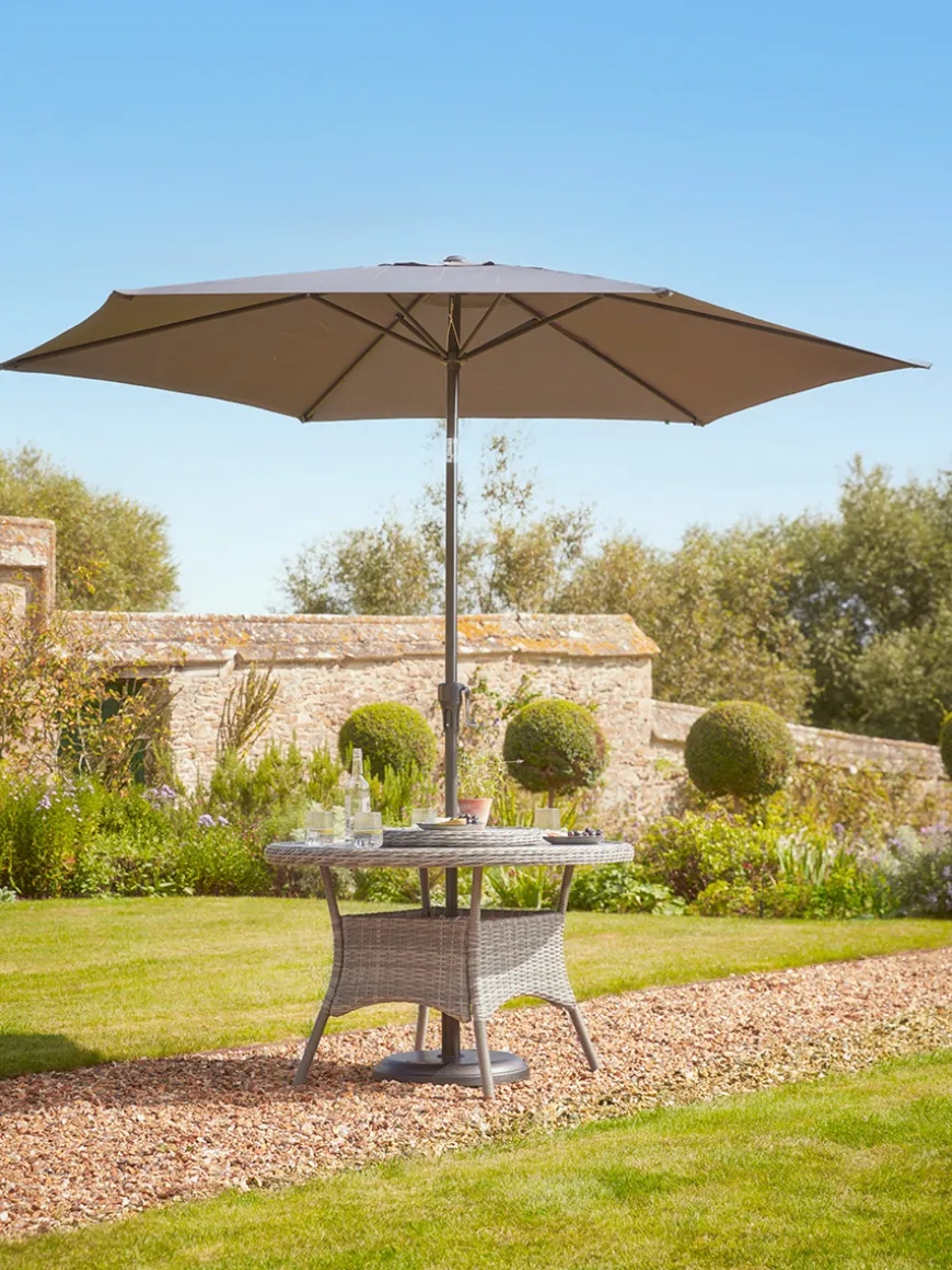 Bourton Circular Dining Set