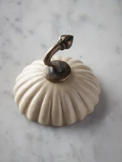 Ceramic Scalloped Wall Hook - White
