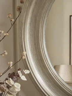 Clemency Mirror