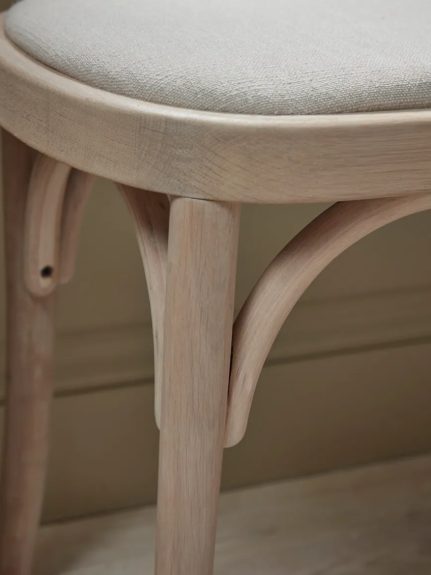 Cosima Bench