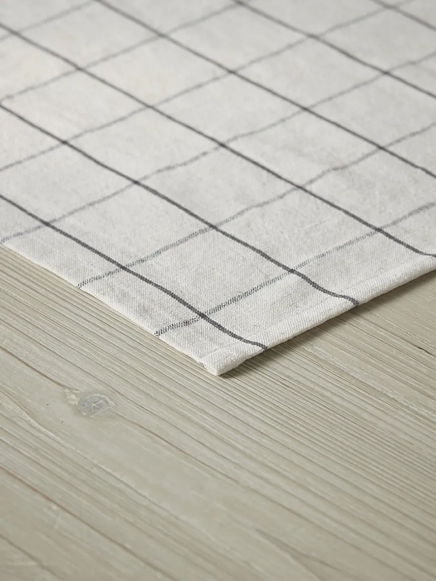 Cotton Table Runner - Checked