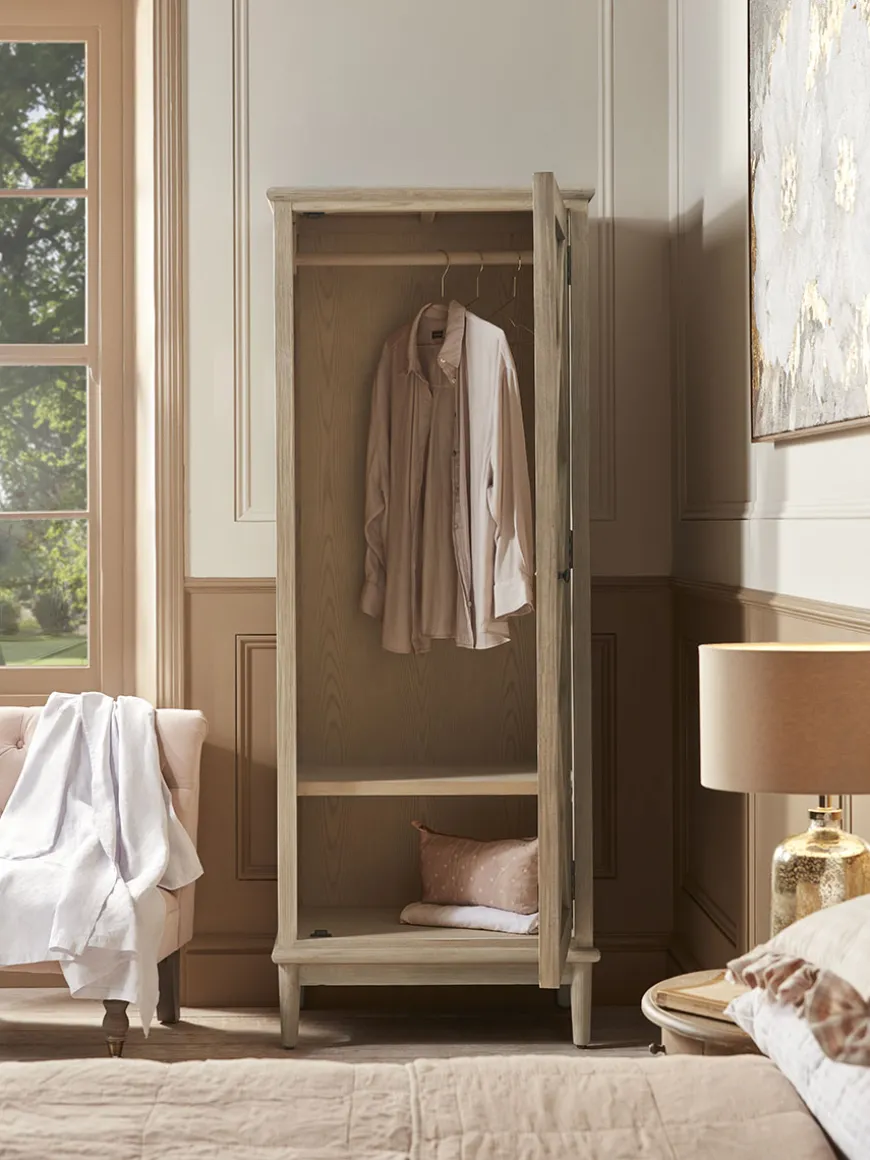 Dione Wardrobe