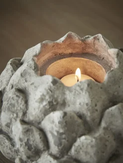 Distressed Artichoke Tealight Holder