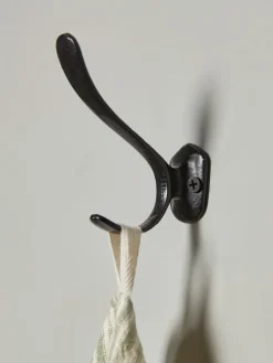 Double Hook - Black