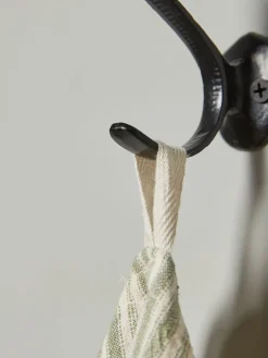 Double Hook - Black
