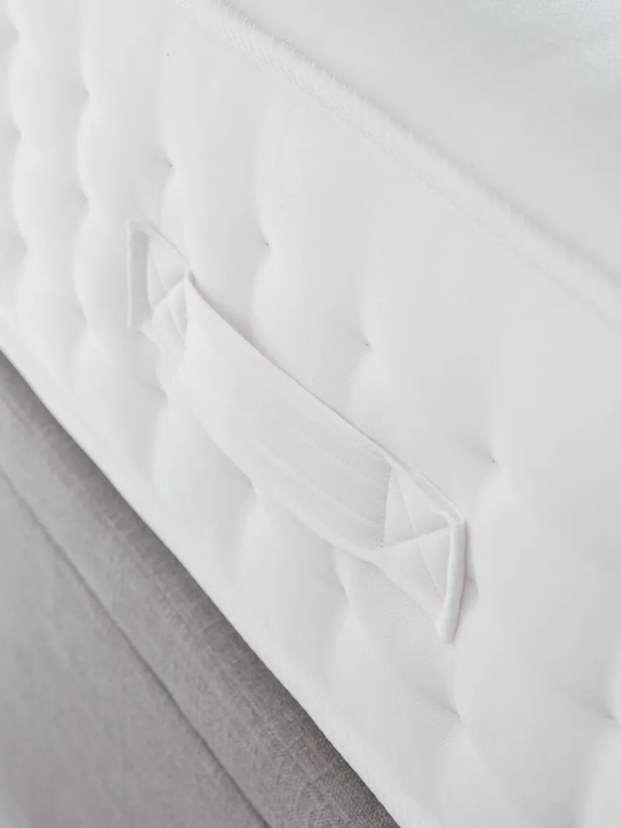 Dreamy 1400 Pocket Mattress