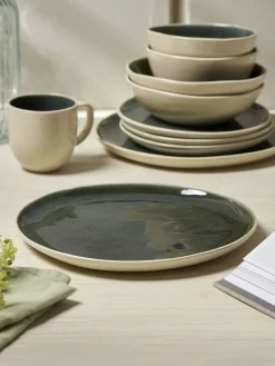 Edie Dinnerware