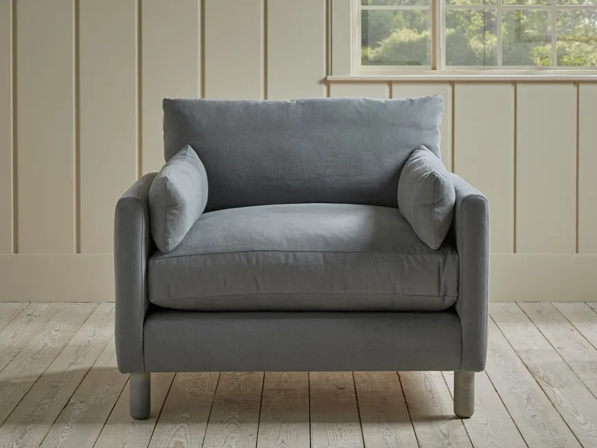 Edmonton Loveseat