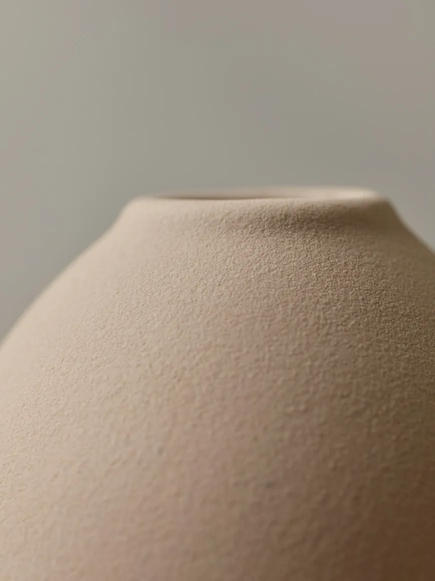 Elliptical Bud Vase