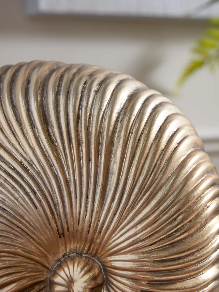 Faux Standing Shell - Brass