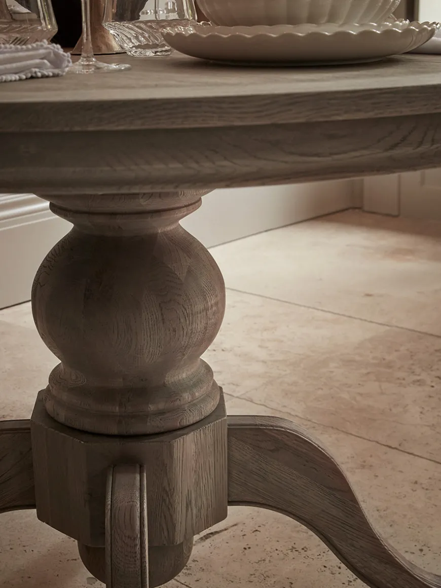 Flen Extendable Dining Table