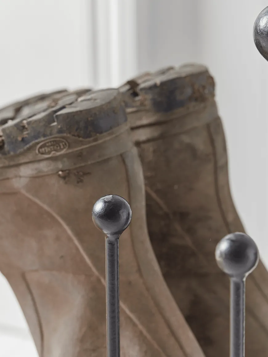 Four Pair Round Boot Rack