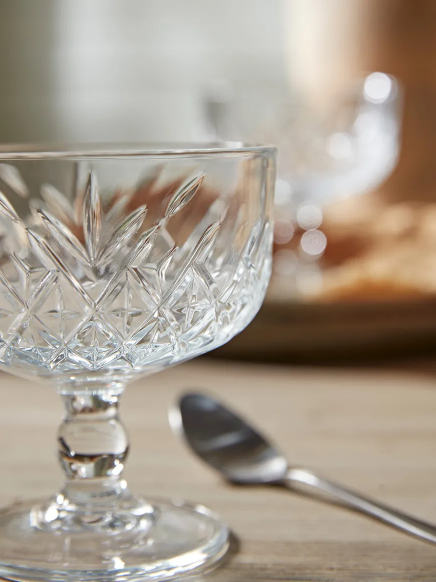 Four Vintage Style Ice Cream Bowls
