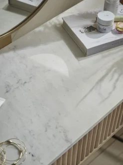 Freja Dressing Table