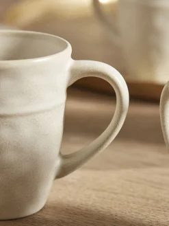 Hadley Dinnerware