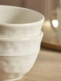 Hadley Dinnerware