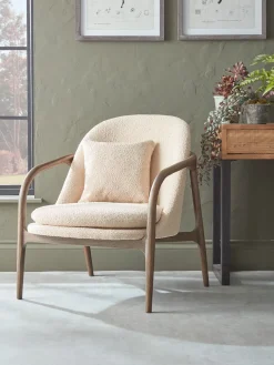 Hamar Armchair