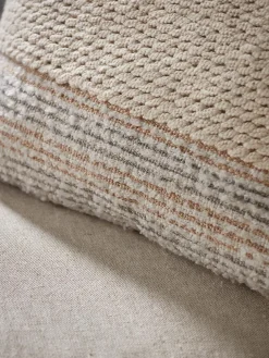 Hernals Cushion