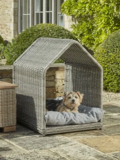 Indoor Outdoor Somerton Petbed