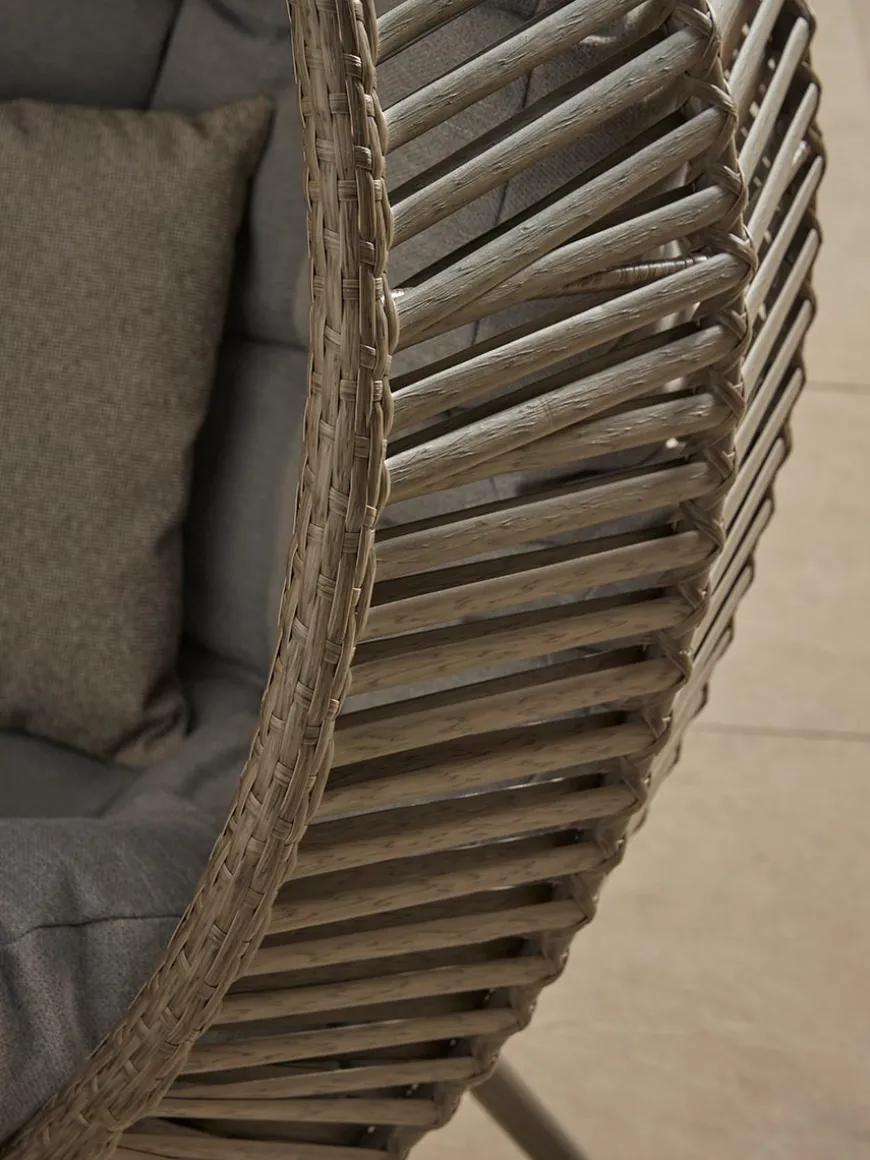 Indoor Outdoor Teardrop Occasional Chair