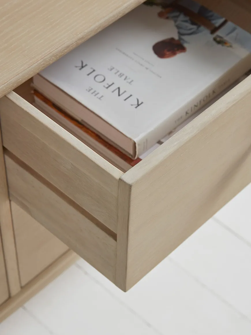 Katara Sideboard
