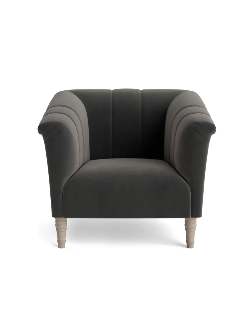 Kemi Armchair