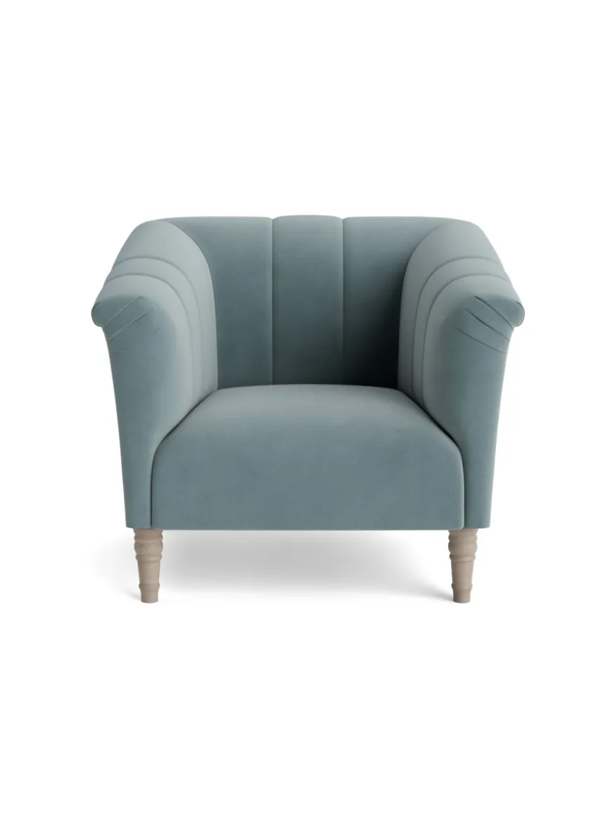 Kemi Armchair