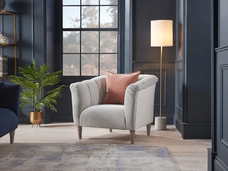 Kemi Armchair