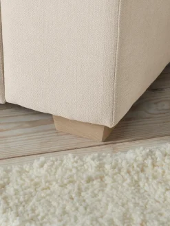 Lyon Loveseat
