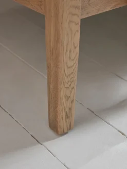 Neve Sofa