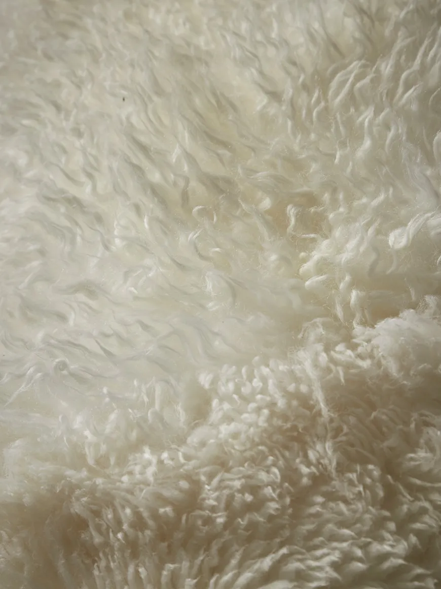 Oversized Curly Sheepskin Beanbag -Ivory