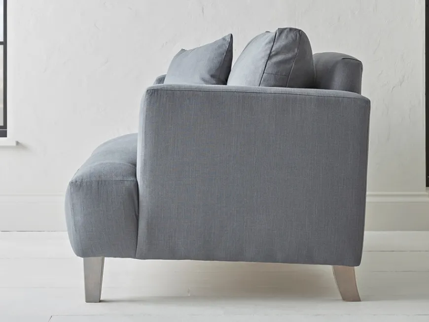 Palma Loveseat