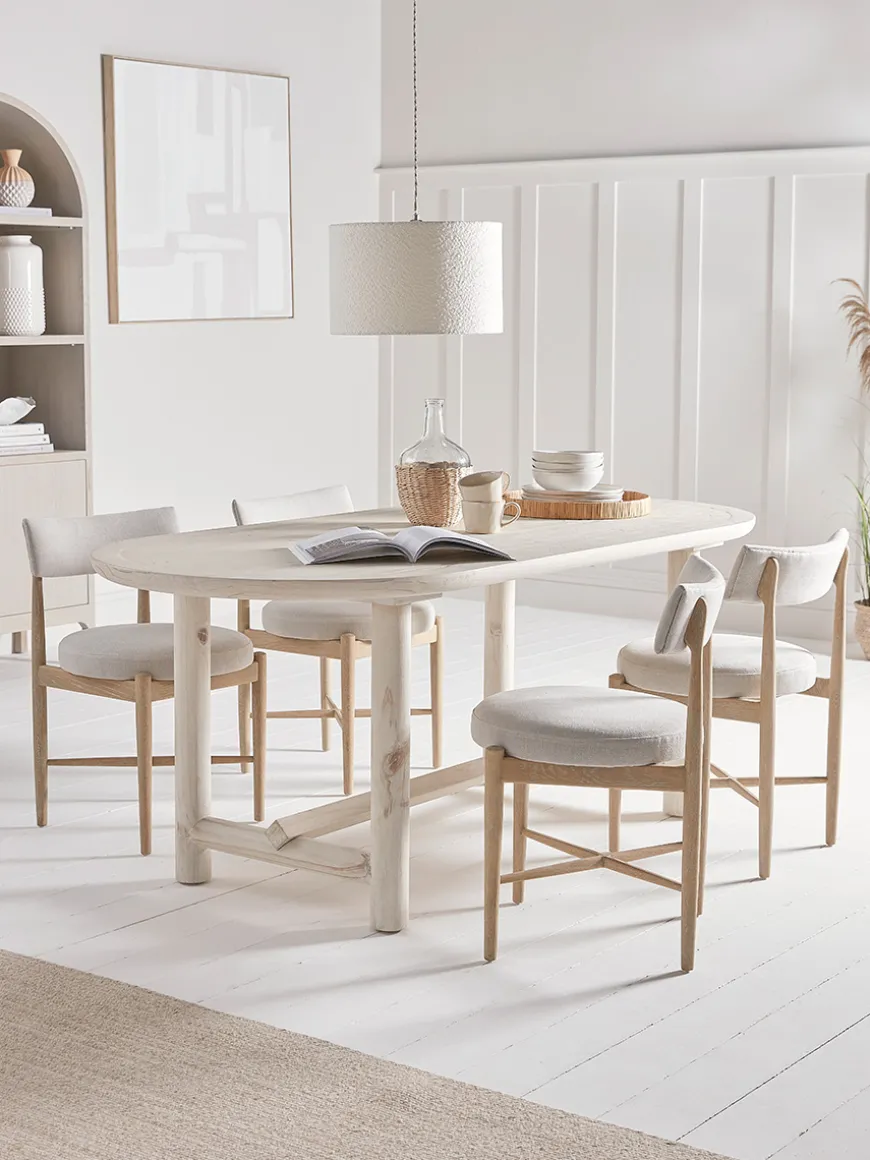 Quinn Dining Table