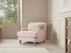 Reine Armchair