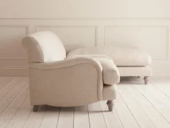 Reine Chaise Sofa