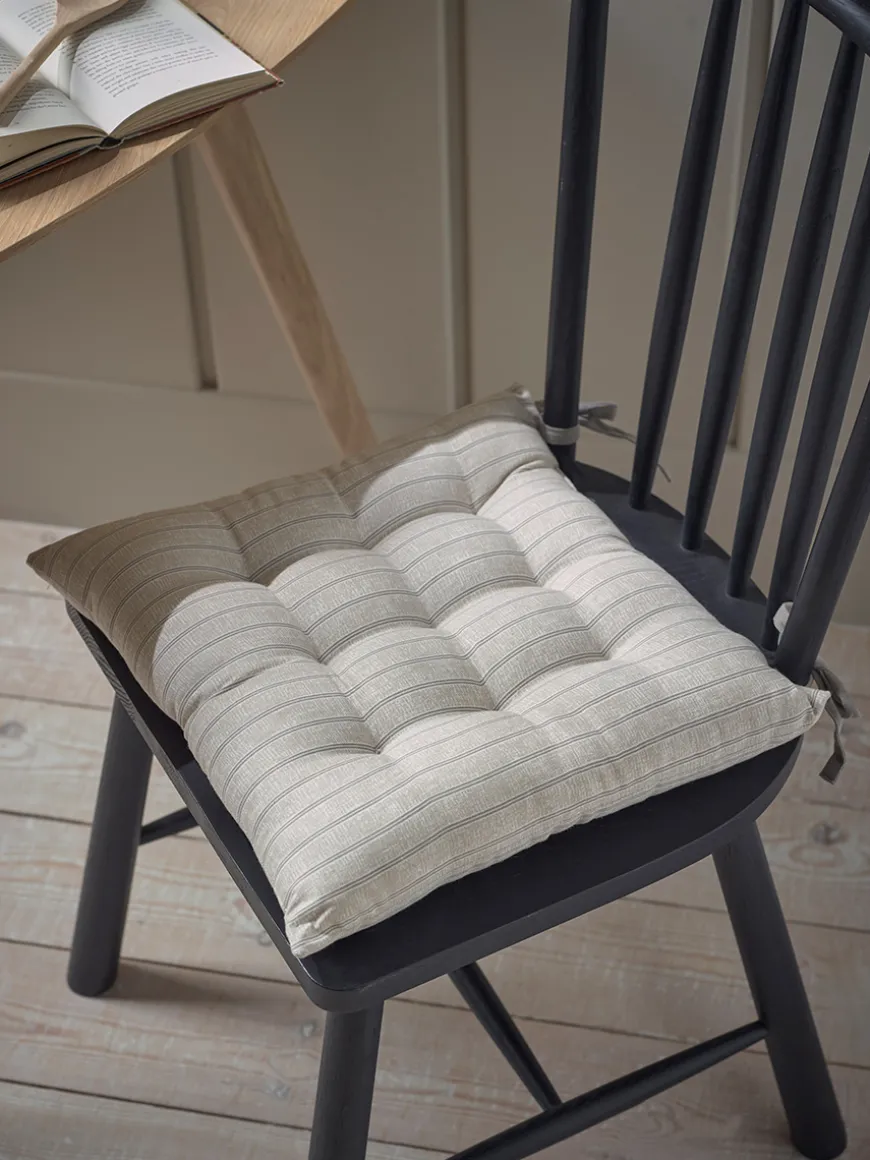Reversible Stripe Seat Pad