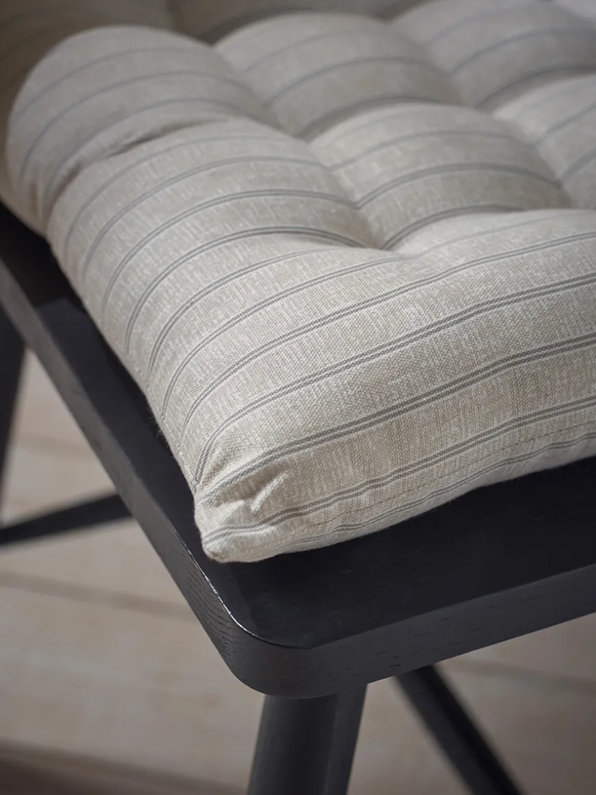 Reversible Stripe Seat Pad