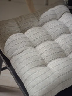 Reversible Stripe Seat Pad