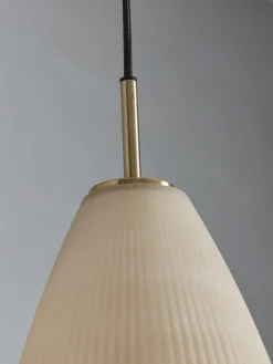 Ribbed Tapered Pendant