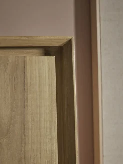 Rosa Cabinet